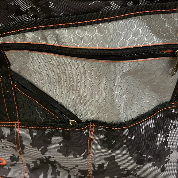 Looptworks Noll Messenger Bag  Limited Edition Shoulder Bag Made in USA Gray - Picture 9 of 10